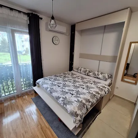 Apartment Studio-apartman ,,issa,, *
