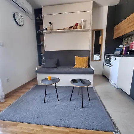 Apartment Studio-apartman ,,issa,,