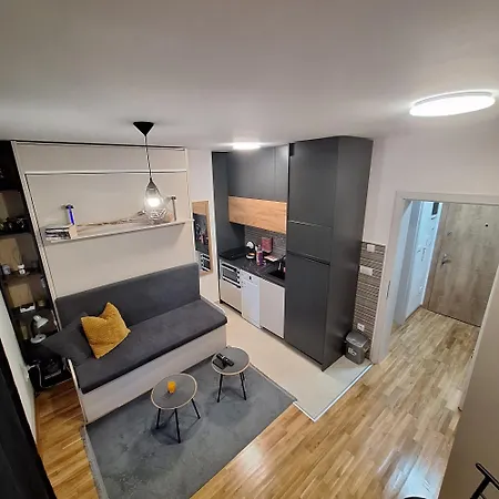 Studio-apartman ,,issa,, Apartment *