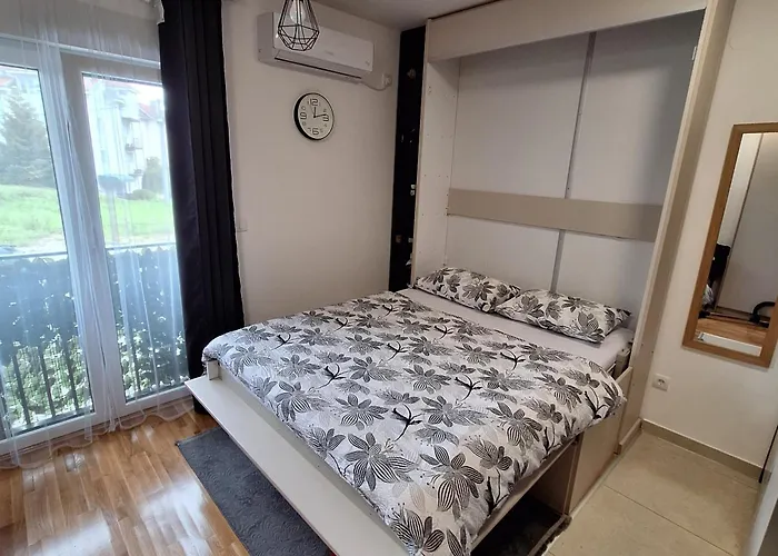 Apartament Studio-apartman ,,issa,, *