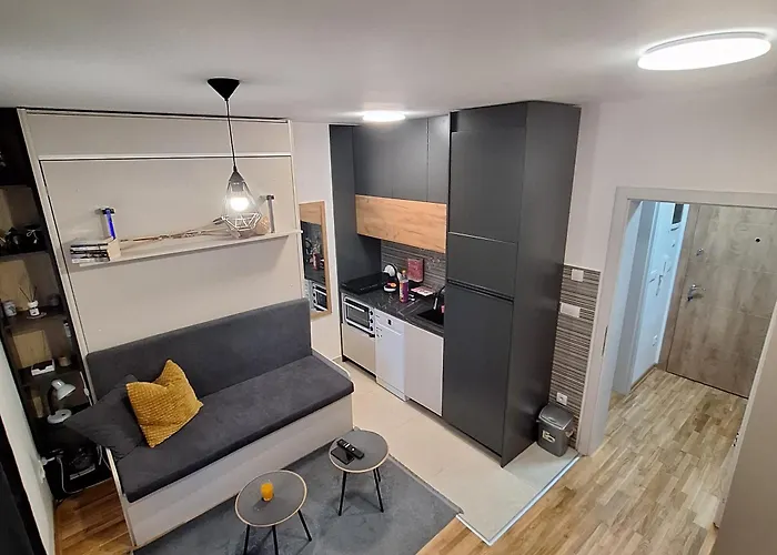 Studio-apartman ,,issa,, Apartament *